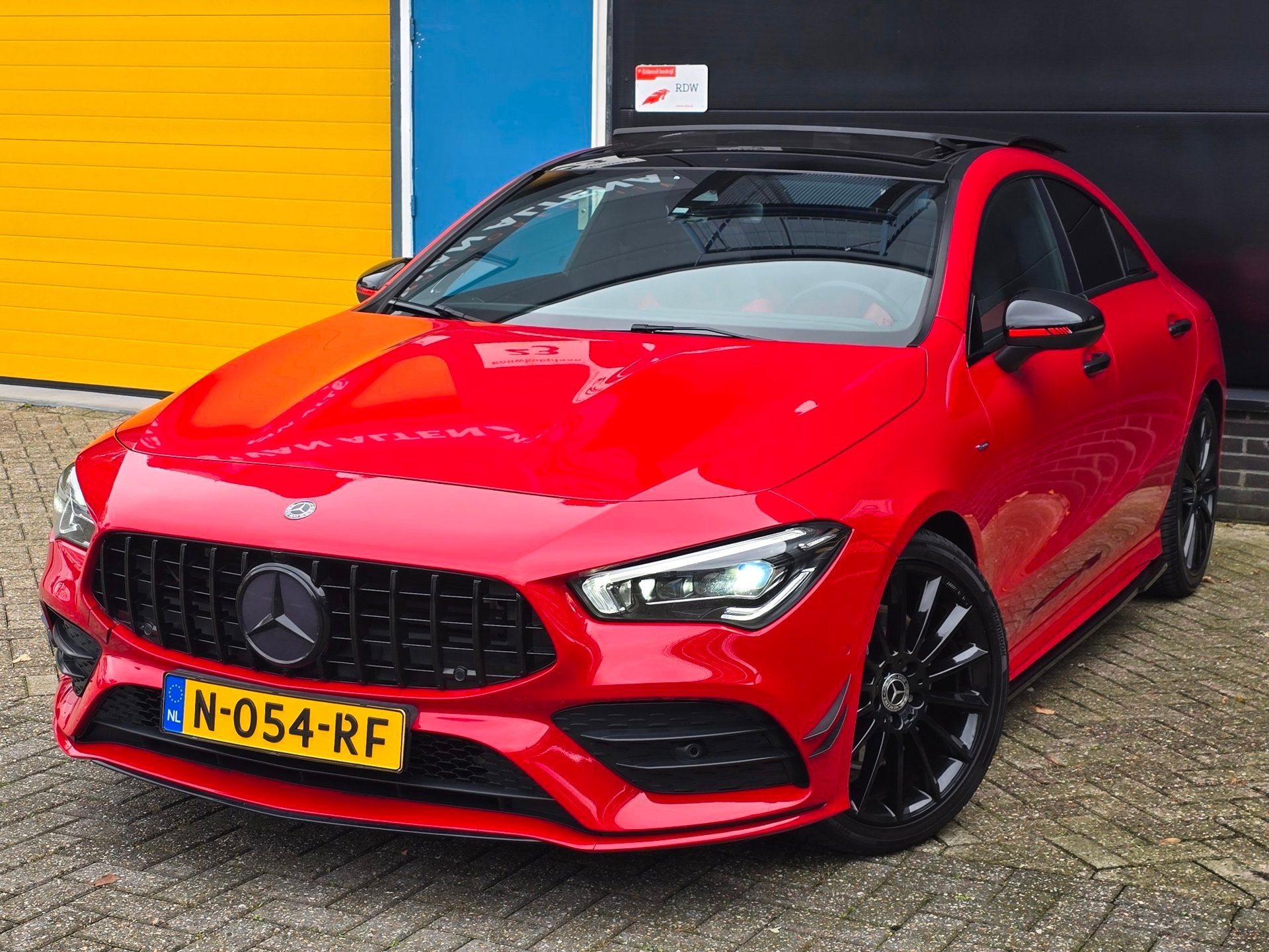 Mercedes-Benz CLA-klasse 200 AMG 45 Look / Leder / Memory /, Gebruikt, Euro 6, 4 cilinders, 163 pk