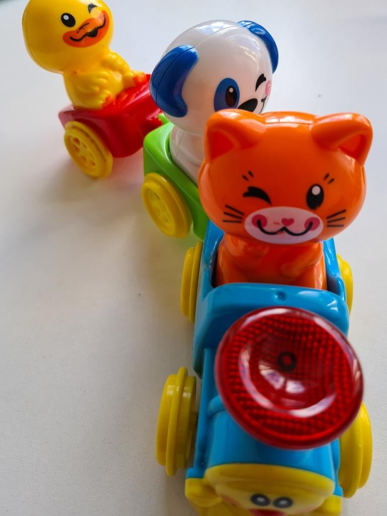Playgo Pet Express treintje met drie afneembare dieren, Ophalen of Verzenden, Zo goed als nieuw, Overige typen