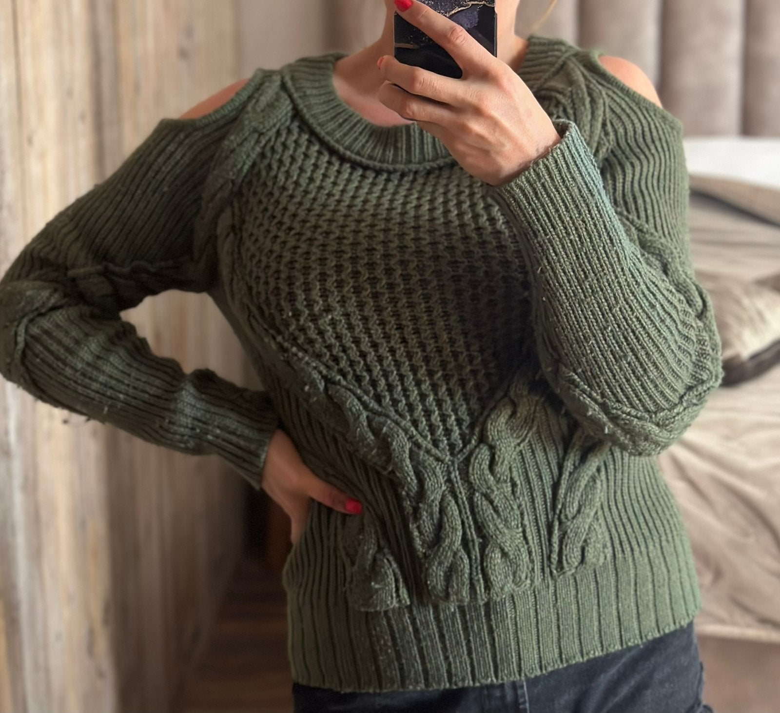 Groene trui van reinders met cut-outs in maat M, Ophalen of Verzenden, Zo goed als nieuw, Maat 38/40 (M), Groen