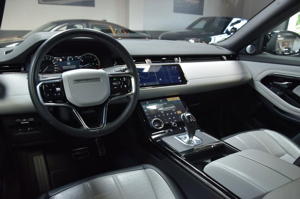 Land Rover Range Rover Evoque 2.0 P200 AWD R-Dynamic HSE Pan, Automaat, 4 cilinders, Zwart, Bedrijf