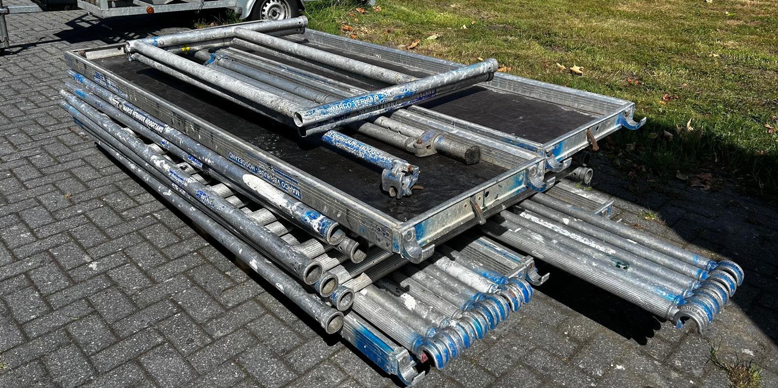 Custer rolsteiger 8 meter 1350 euro, Ophalen of Verzenden, Gebruikt, Rolsteiger of Kamersteiger, 5 meter of hoger