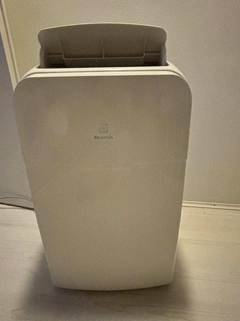 Mobiele airco Elektrolux, Ophalen, Koelen en Ontvochtigen, Minder dan 60 m³, 3 snelheden of meer