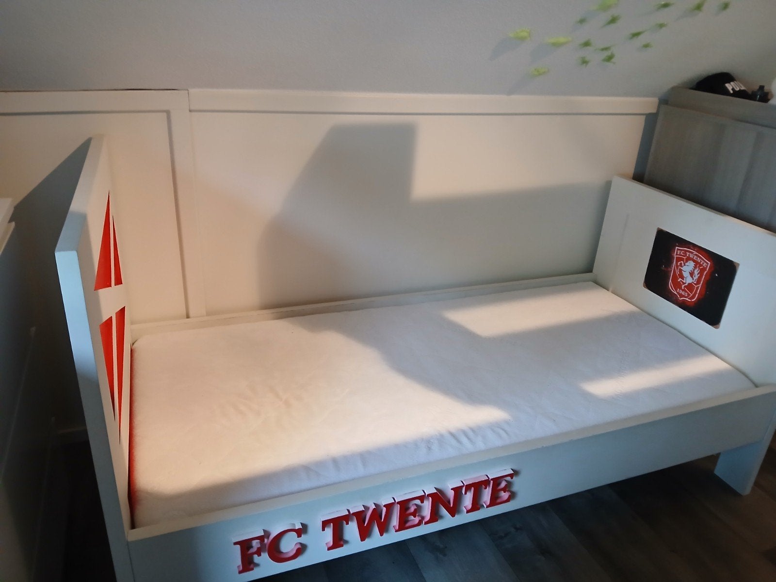 FC Twente kinderbed 70x150cm, Ophalen, Gebruikt, 190 cm of minder, Hout