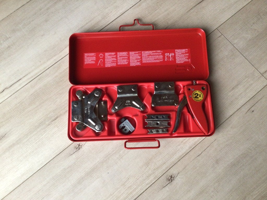 Facom koper en aluminium buisplooi set, Ophalen of Verzenden, Nieuw, Gereedschapsset, Facom