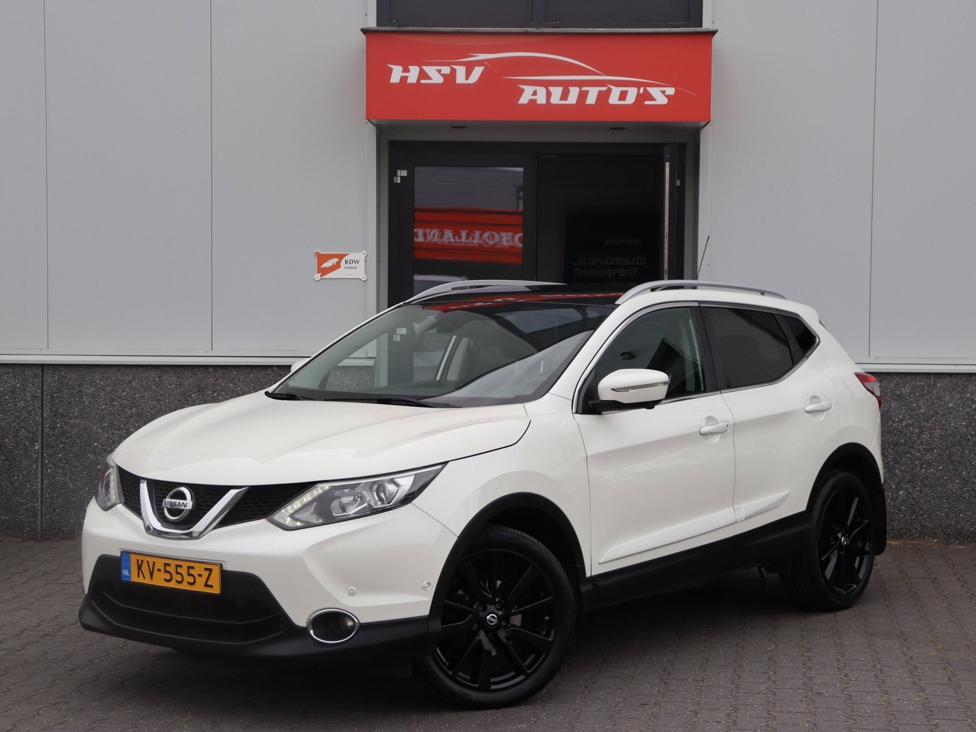 Nissan Qashqai 1.2 Premier Edition navi 1/2 Leer panodak, Auto's, Nissan, Voorwielaandrijving, Euro 5, Gebruikt, 116 pk