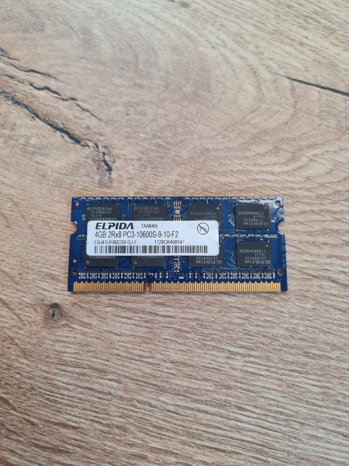 Elpida 4GB 2Rx8 PC3-10600-9-10-F2, Computers en Software, RAM geheugen, Refurbished, DDR3, Ophalen of Verzenden, Laptop