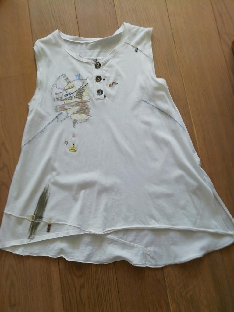 Top met leuk dessin, maat L, Kleding | Dames, Tops, Ophalen of Verzenden, Zo goed als nieuw, Wit, Zonder mouw