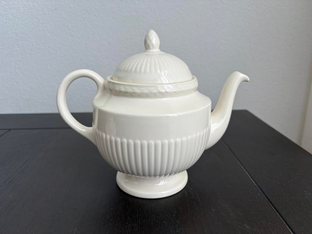 WEDGWOOD theepot, Ophalen
