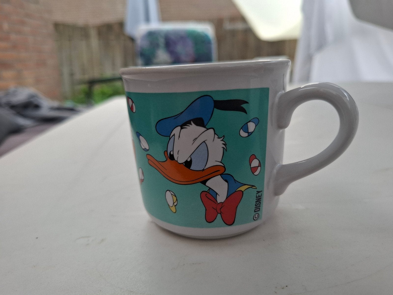 Vintage Donald Duck mok - Disney verzamelobject, Verzamelen, Disney, Ophalen of Verzenden, Donald Duck, Gebruikt, Servies