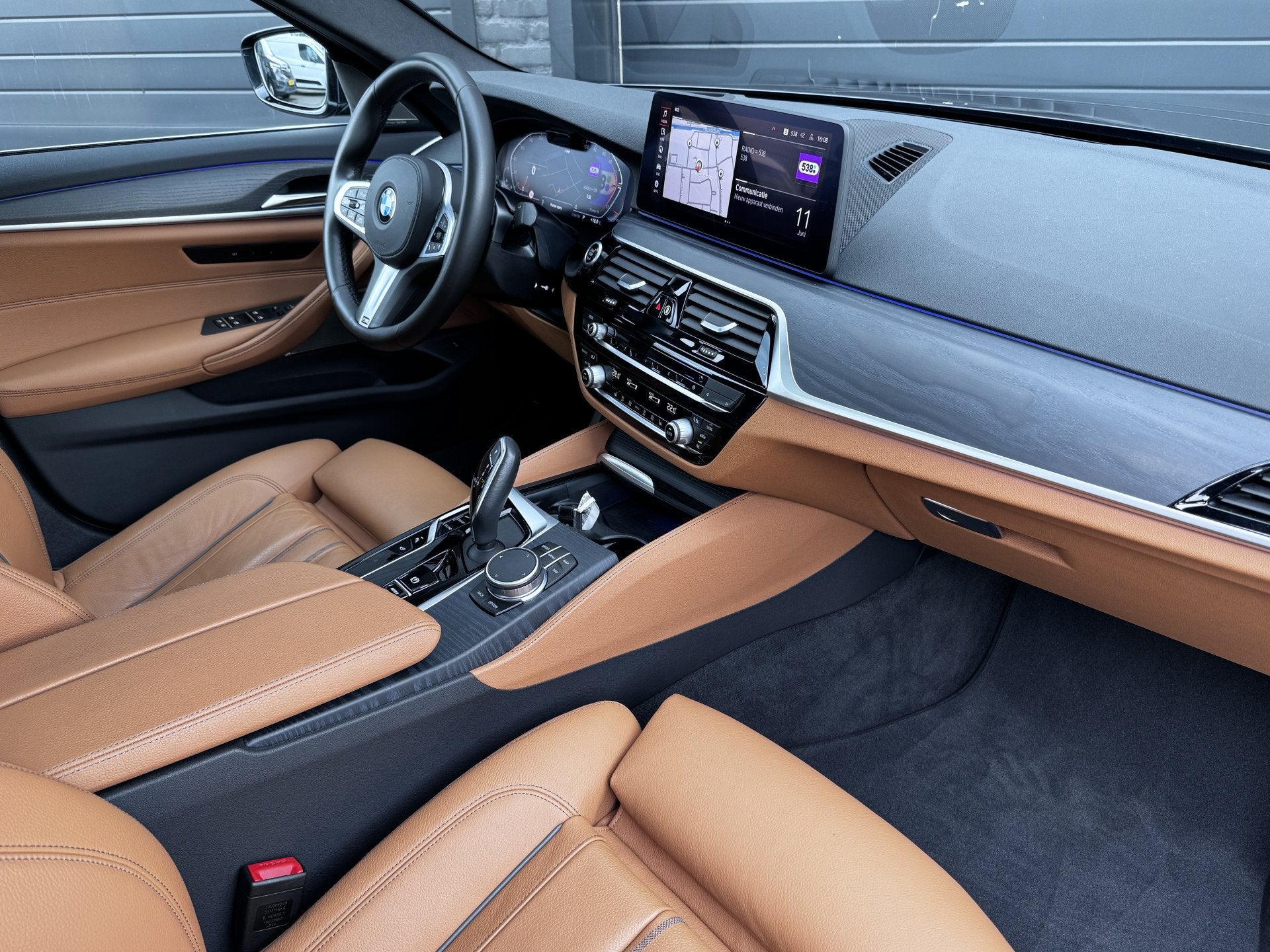 BMW 5 Serie 530i High Executive | Pano | Head up | Laser | H, Auto's, BMW, Automaat, 1998 cc, Achterwielaandrijving, Gebruikt