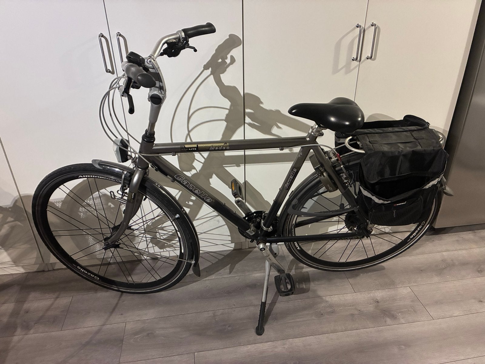 Gazelle Medeo herenfiets, Ophalen, Gebruikt, Velgrem, Versnellingen