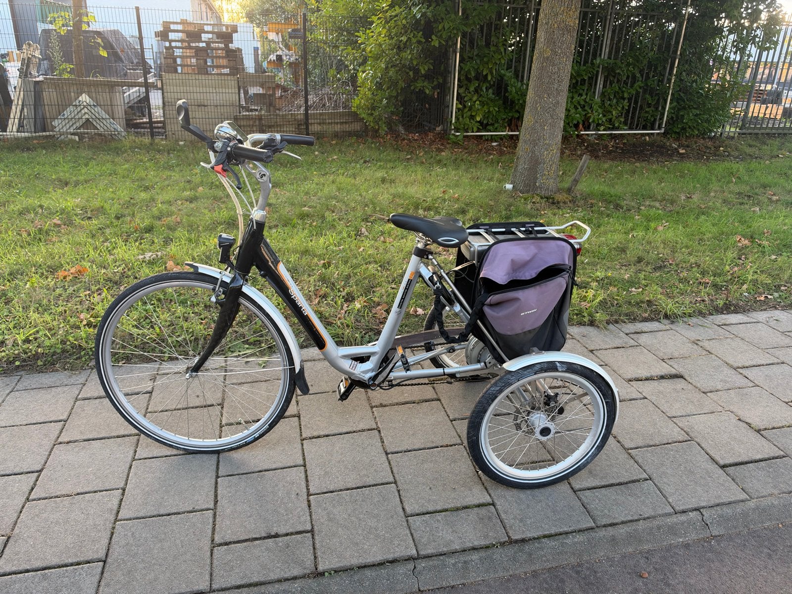 Sparta Elektrische Fiets Driewieler - Super nette staat, Fietsen en Brommers, Ophalen of Verzenden, Zo goed als nieuw, Schijfrem