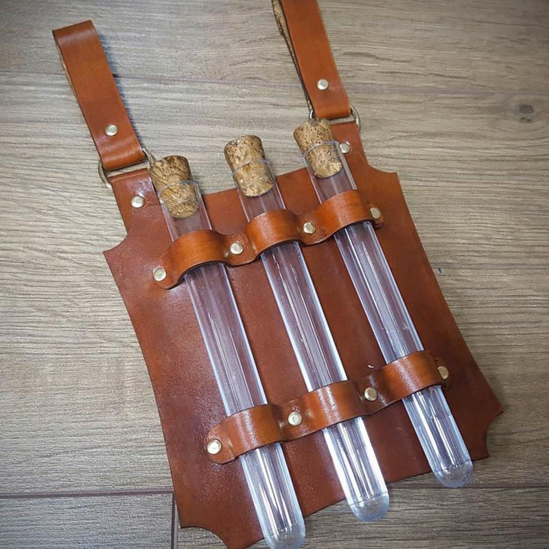 Alchemist reageerbuishouder (larp middeleeuwen steampunk), Verzenden, Nieuw, Overige typen
