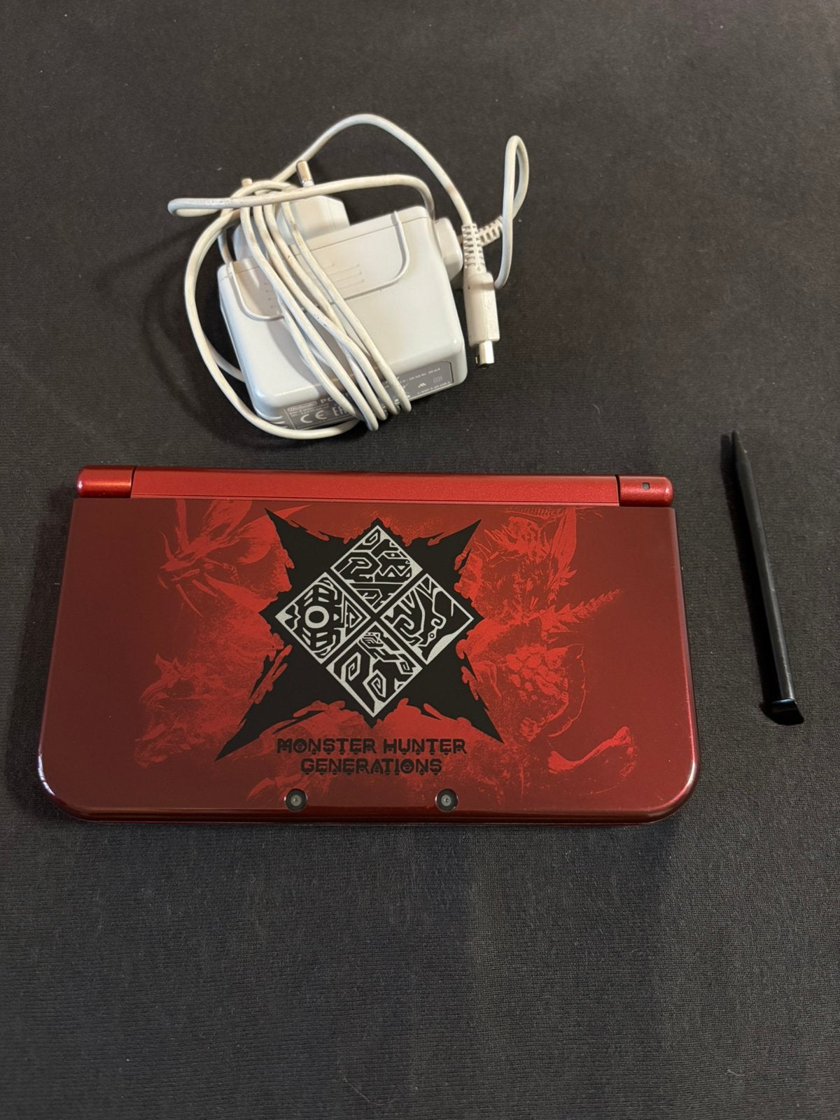 New Nintendo 3DS XL Monster Hunter – TOP IPS | Nieuwstaat, Ophalen of Verzenden, Zo goed als nieuw, 3DS