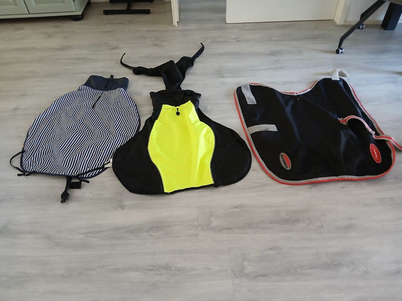 jassen, Dieren en Toebehoren, Ophalen, Zo goed als nieuw