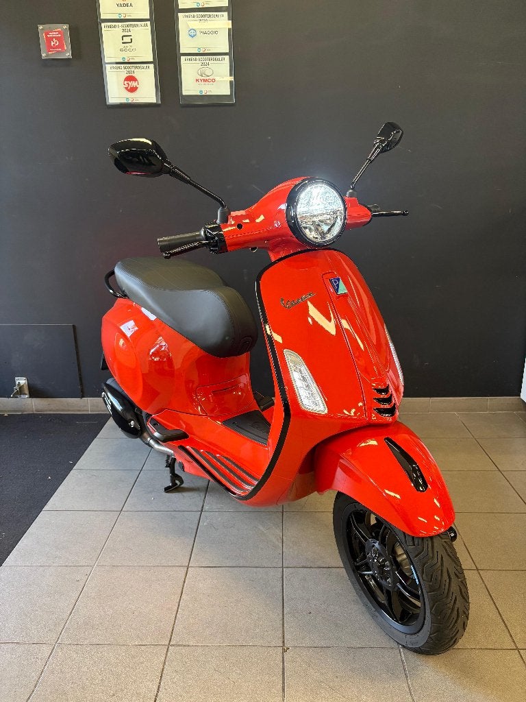 VESPA PRIMAVERA 125CC E5+ ARANCIO IMPULSIVO / 1155KM / 2025, Ophalen, Zo goed als nieuw, Vespa