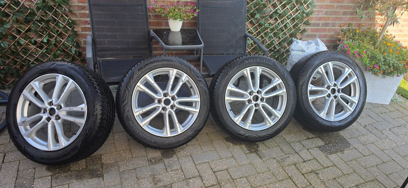 Ford Borbet 18 inch velgen met Vredestein All Season banden, Ophalen, Gebruikt