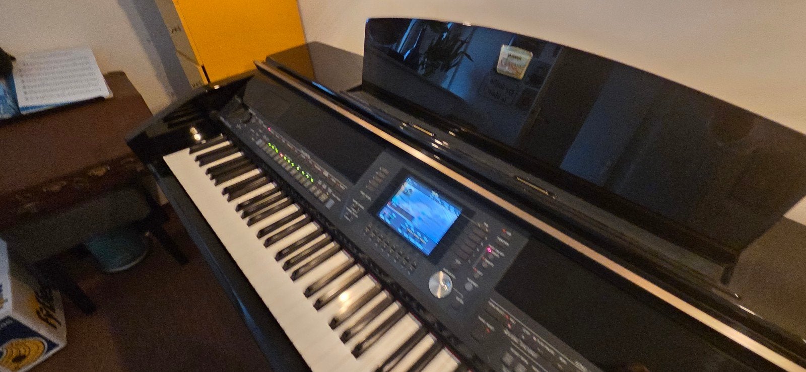 Digitale piano Yamaha Clavinova CVP-505, Ophalen, Zwart, Zo goed als nieuw, Piano