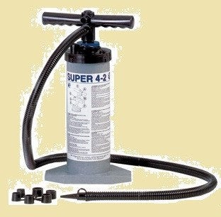 026004 Luchtpomp 4 liter voor rubberboot. 4 liter. € 36,95, Ophalen of Verzenden, Nieuw, Overige typen