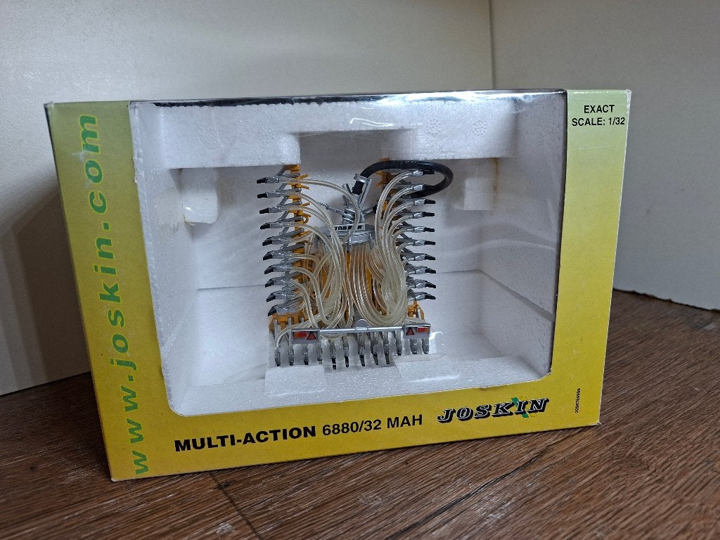 Te koop ROS Joskin Multi-action 6880/32 MAH bemester., Hobby en Vrije tijd, Ophalen of Verzenden, Zo goed als nieuw, Tractor of Landbouw