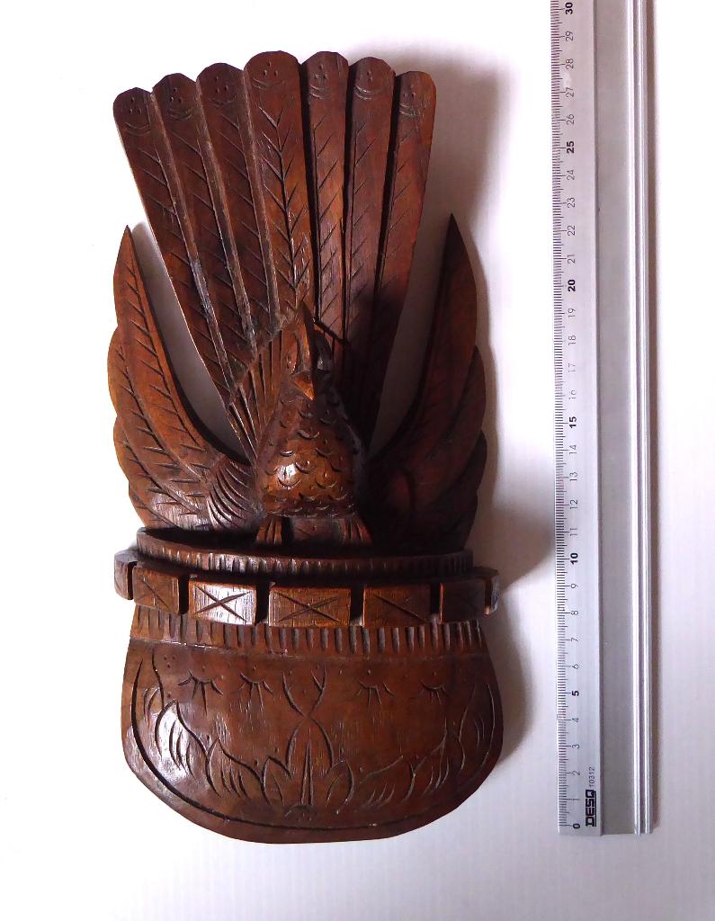 Indonesisch houtsnijwerk, Antiek en Kunst, Houtsnijwerk, Ophalen of Verzenden, Handgemaakt, 20 - 50 cm