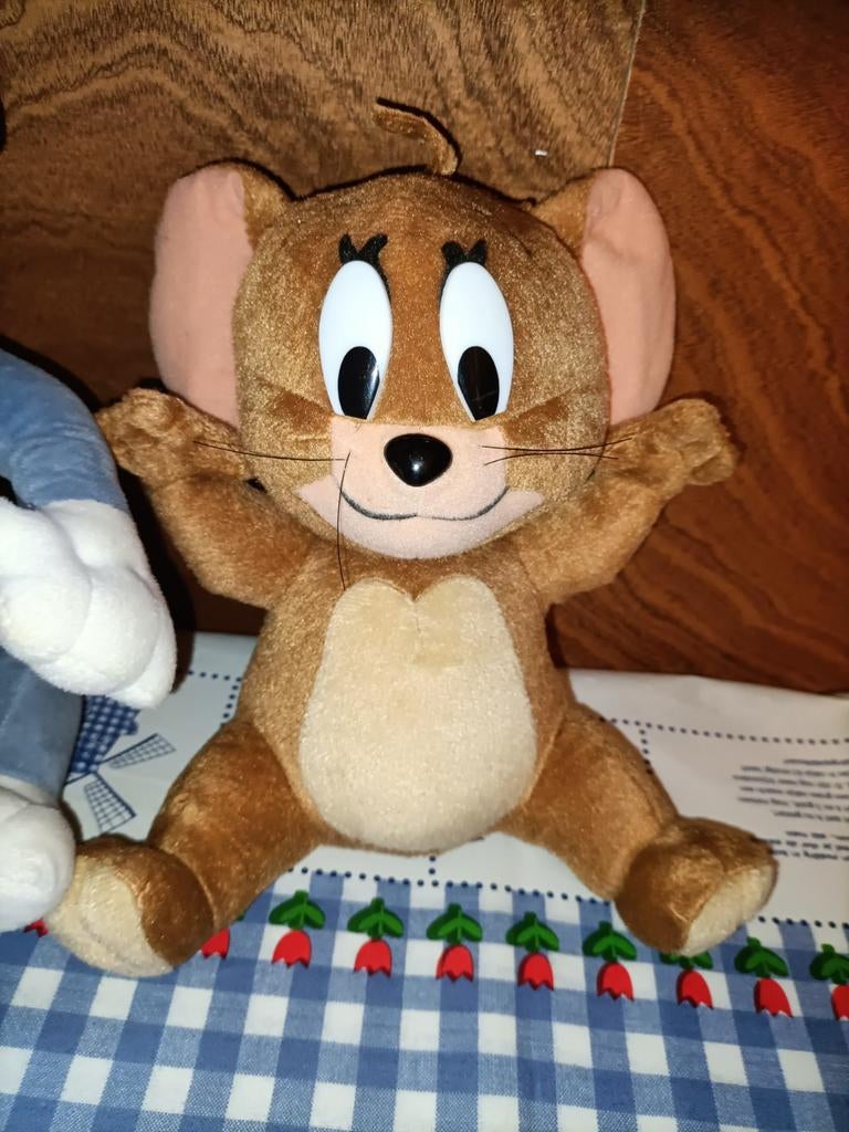 Tom en Jerry knuffel 30 cm en 23 cm groot, Kinderen en Baby's, Speelgoed | Knuffels en Pluche, Ophalen of Verzenden, Zo goed als nieuw