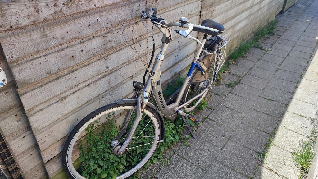 Elektrisch dames fiets (opknapper), Ophalen, Gebruikt, Trommelrem, Batavus