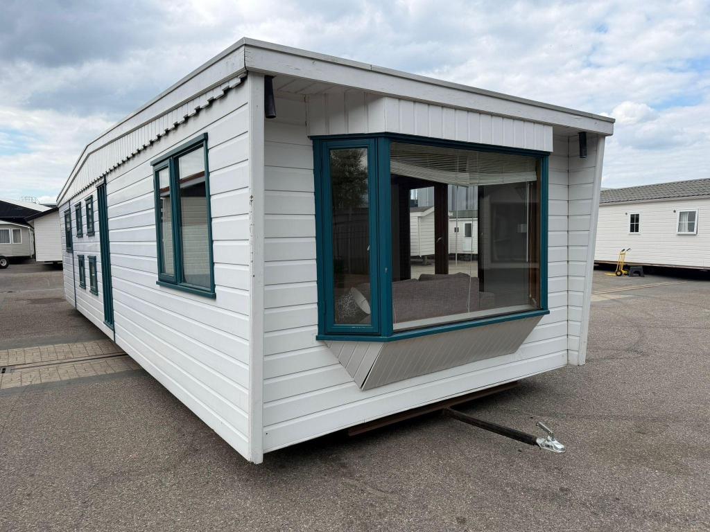 Saricar Chalet 11.50 x 3.70 m 2 Slp Winterhard, Niet ingevuld, Niet ingevuld, Niet ingevuld