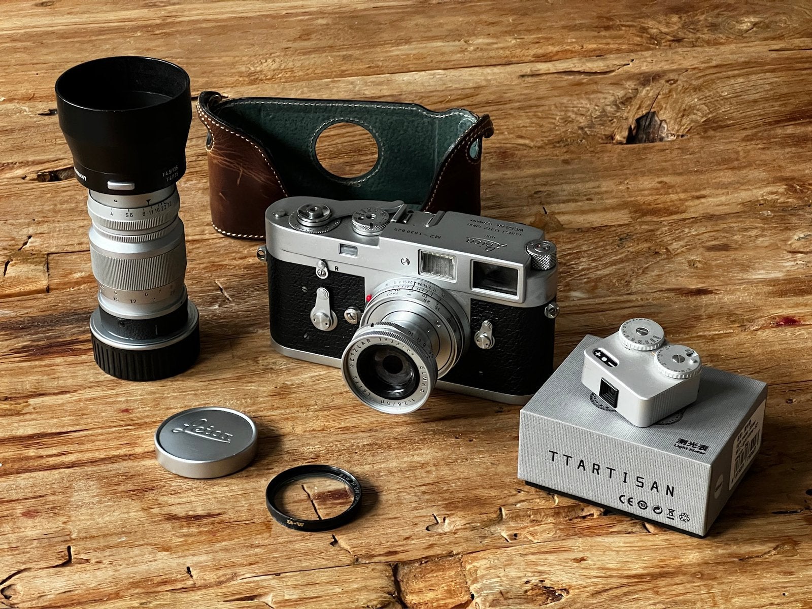 Mooie set Leica M2 , body recent nagekeken, Ophalen, Gebruikt