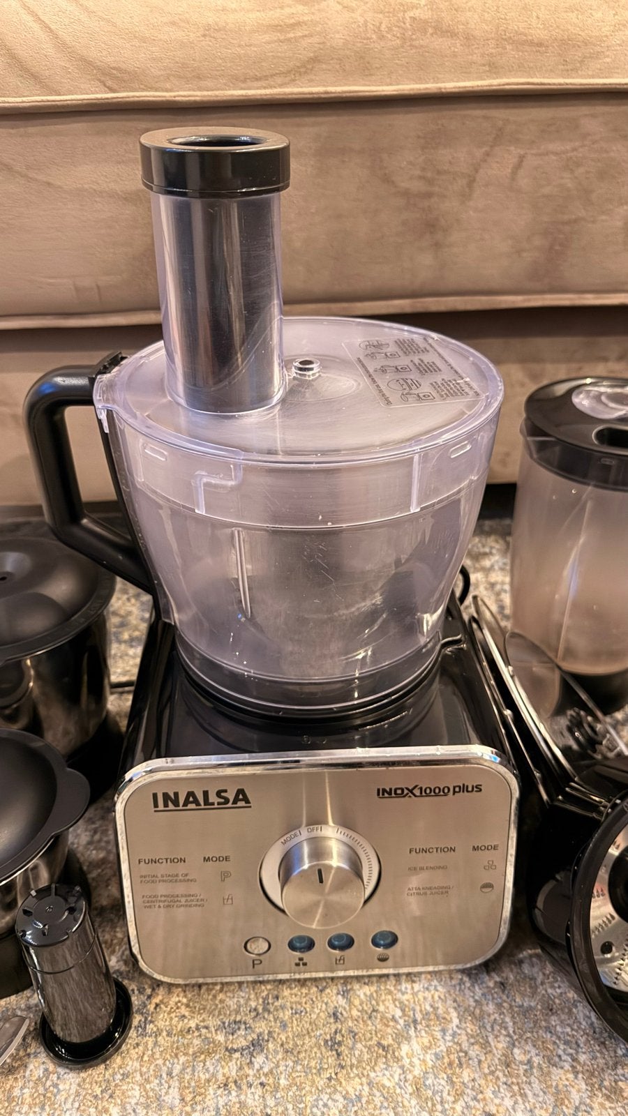 Inalsa Foodprocessor: Veelzijdig Keukenhulpje met Diverse De, Gebruikt, 3 snelheden of meer, Ophalen of Verzenden, 2 tot 3 liter
