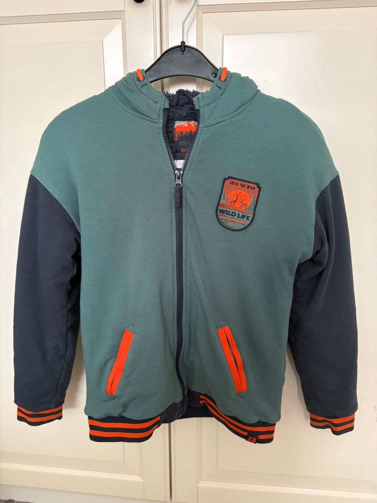 Z8 borgvest 140/146, Ophalen of Verzenden, Zo goed als nieuw, Jongen, Jas