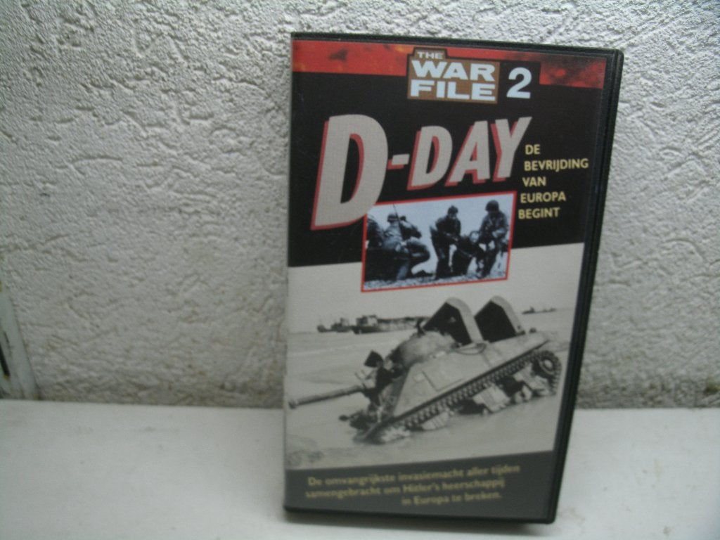vhs 230b d-day de bevrijding van europa begint, Alle leeftijden, Ophalen of Verzenden, Zo goed als nieuw