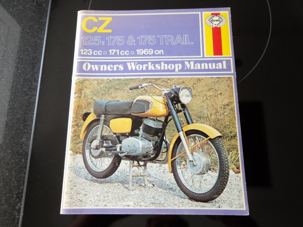 CZ 125, 175 & 175 Trail Owners Workshop Manual, Motoren, Ophalen of Verzenden, Overige merken