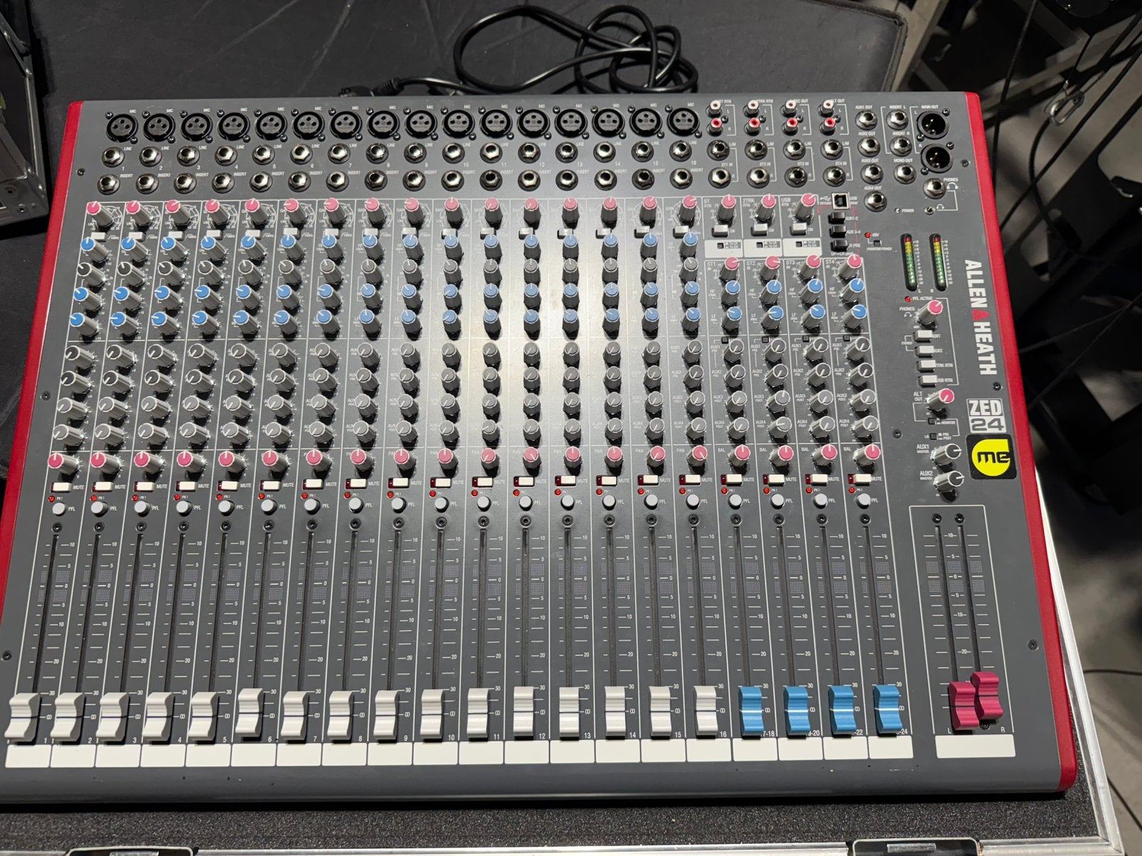 Allen en heath zed24 mengtafel, Ophalen, Zo goed als nieuw