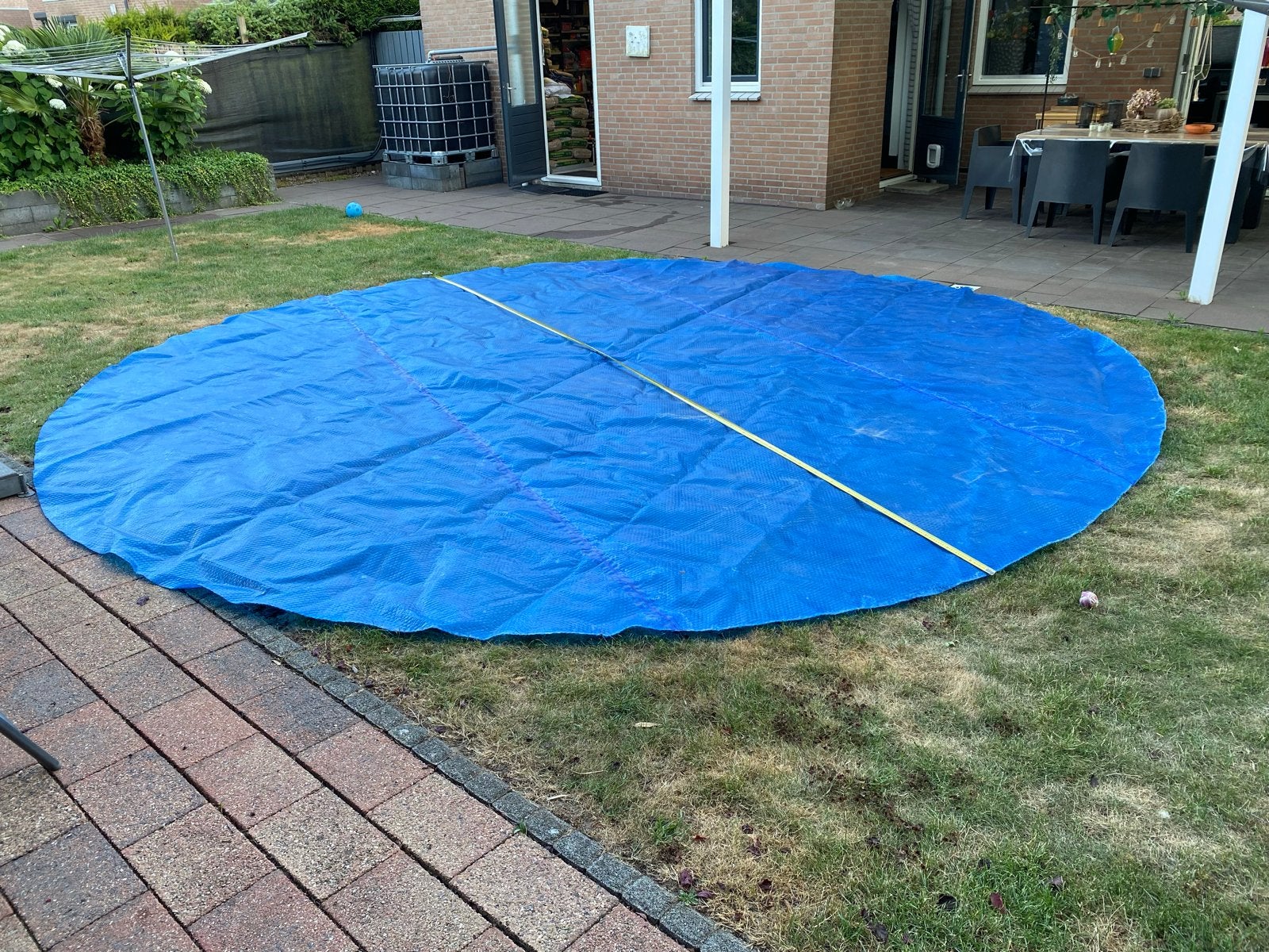 Rond zwembad afdekzeil - 5.40m diameter, Ophalen, Gebruikt, Afdekzeil