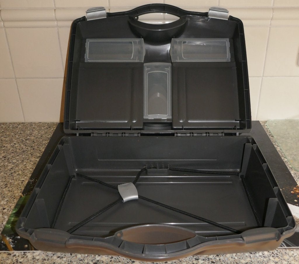 te koop: Curver toolbox afm. 42 x 30 x 20 cm (l x h x b), Doe-het-zelf en Verbouw, Gereedschapskisten, Ophalen of Verzenden, Zo goed als nieuw