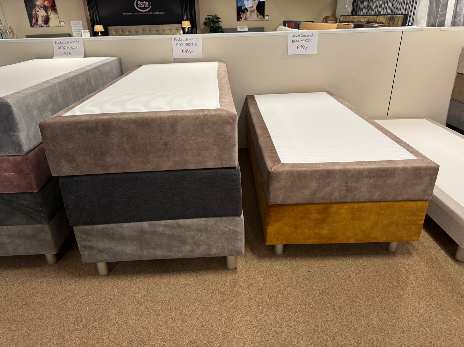 1-Persoons Pocket geveerde Boxspring onderstellen €49-, Ophalen, #Boxspring#1-Persoons#Onderstel#Direct#Slapen, 90 cm, Eenpersoons