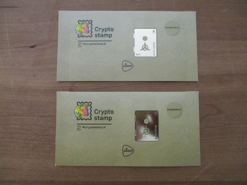 NL crypto zegels Safe - Fopspeen en Fles - met NFT, Postzegels en Munten, Ophalen, Na 1940, Postfris