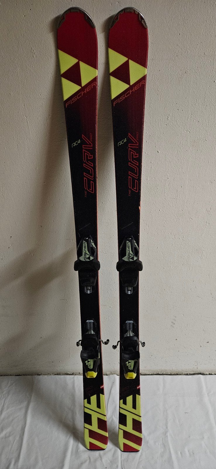 Fischer RC4 The Curv 150 cm Ski High Performance Carveski(5), 140 tot 160 cm, Fischer, Ophalen of Verzenden, Zo goed als nieuw