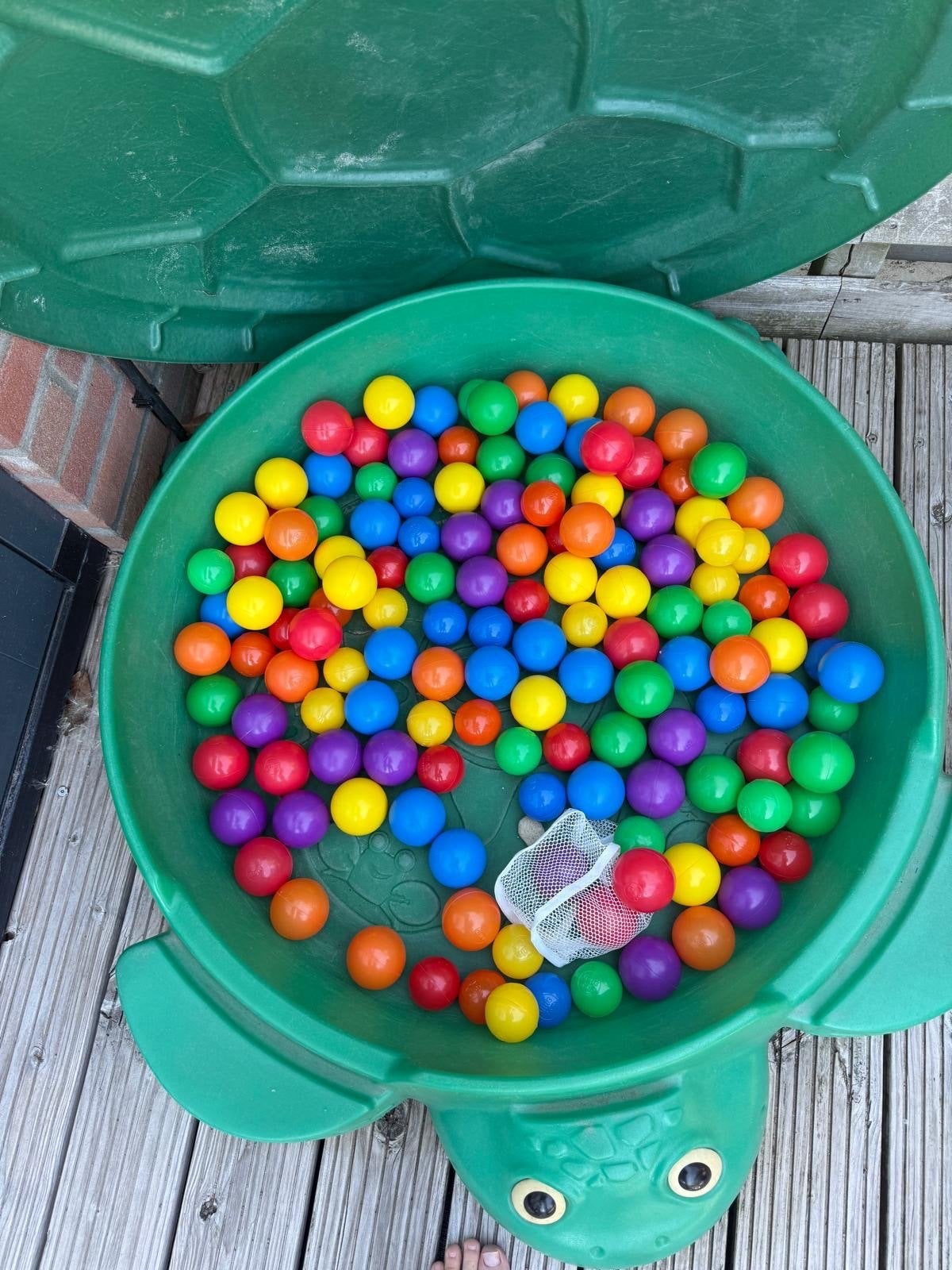 Schildpad zandbak met plastic ballen, Kinderen en Baby's, Speelgoed | Buiten | Zandbakken, Ophalen, Gebruikt