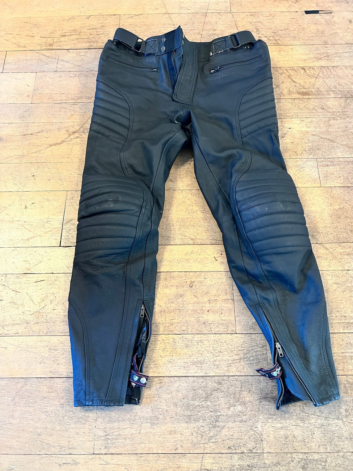 Restyle Leren Motorbroek Maat 36 met uitneembare binnenbroek, Ophalen of Verzenden, Tweedehands, Broek | leer