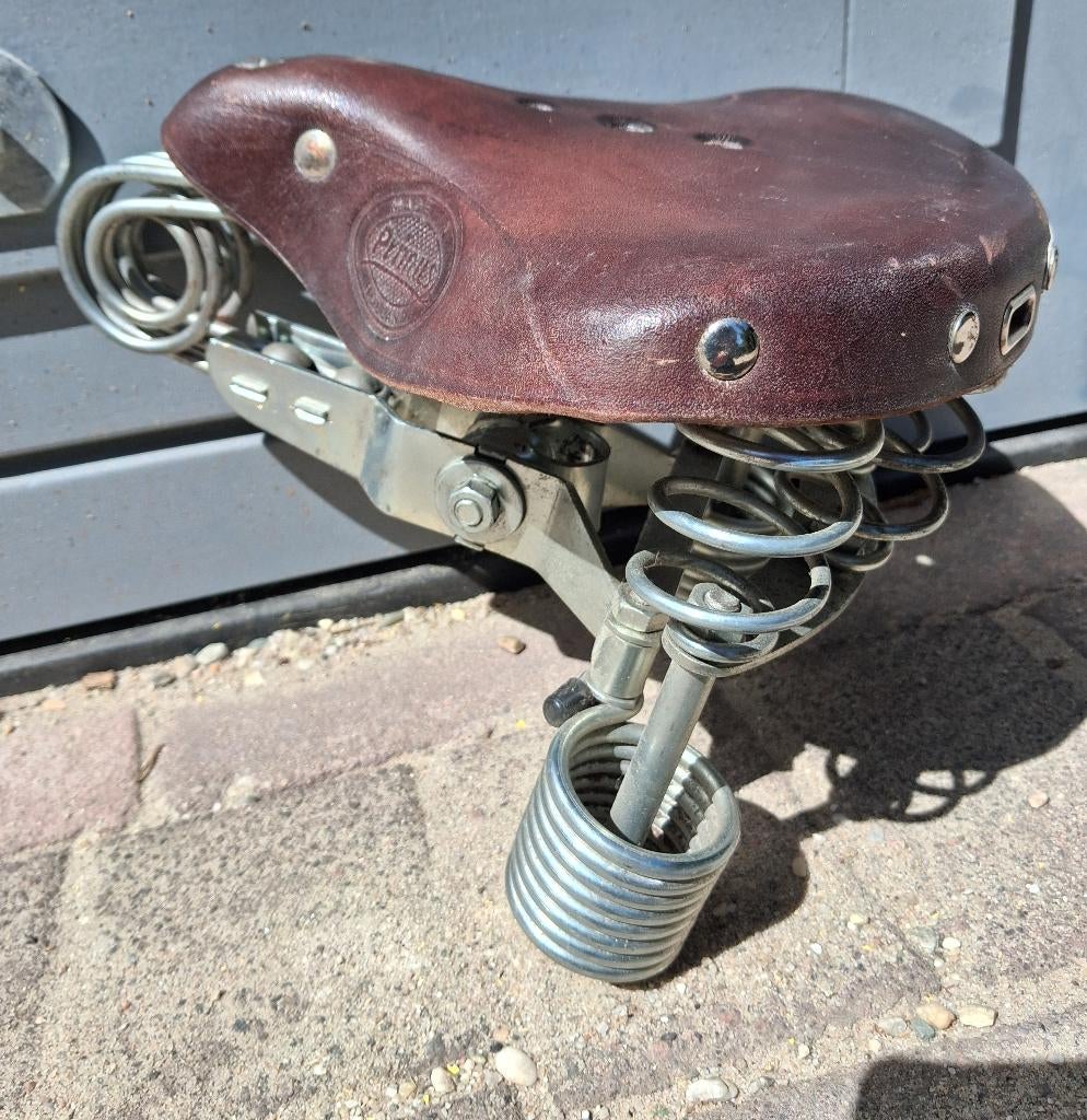 Prachig Lepper primus zadel fietszadel bakfiets als nieuw!, Fietsen en Brommers, Oldtimerfiets, Leer, Lepper, Ophalen of Verzenden