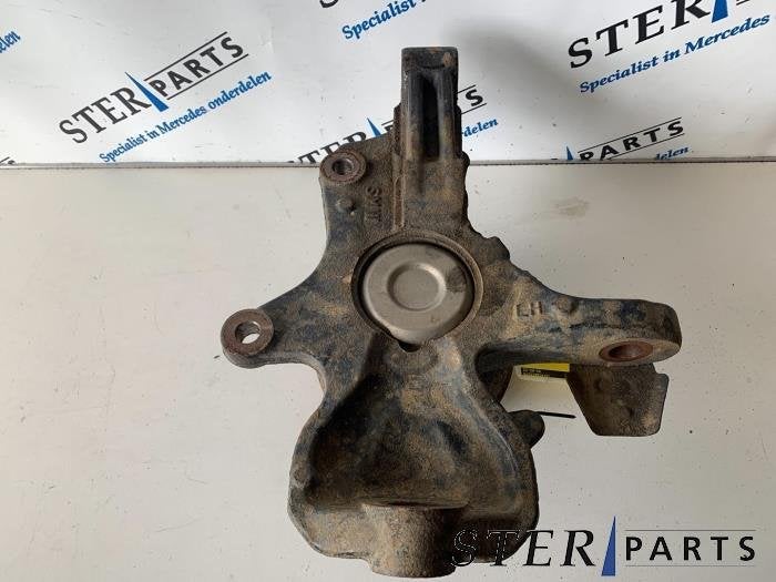 Fusee links-voor van een Mercedes Sprinter, Auto-onderdelen, Ophanging en Onderstel, Gebruikt, -, Ophalen of Verzenden, -