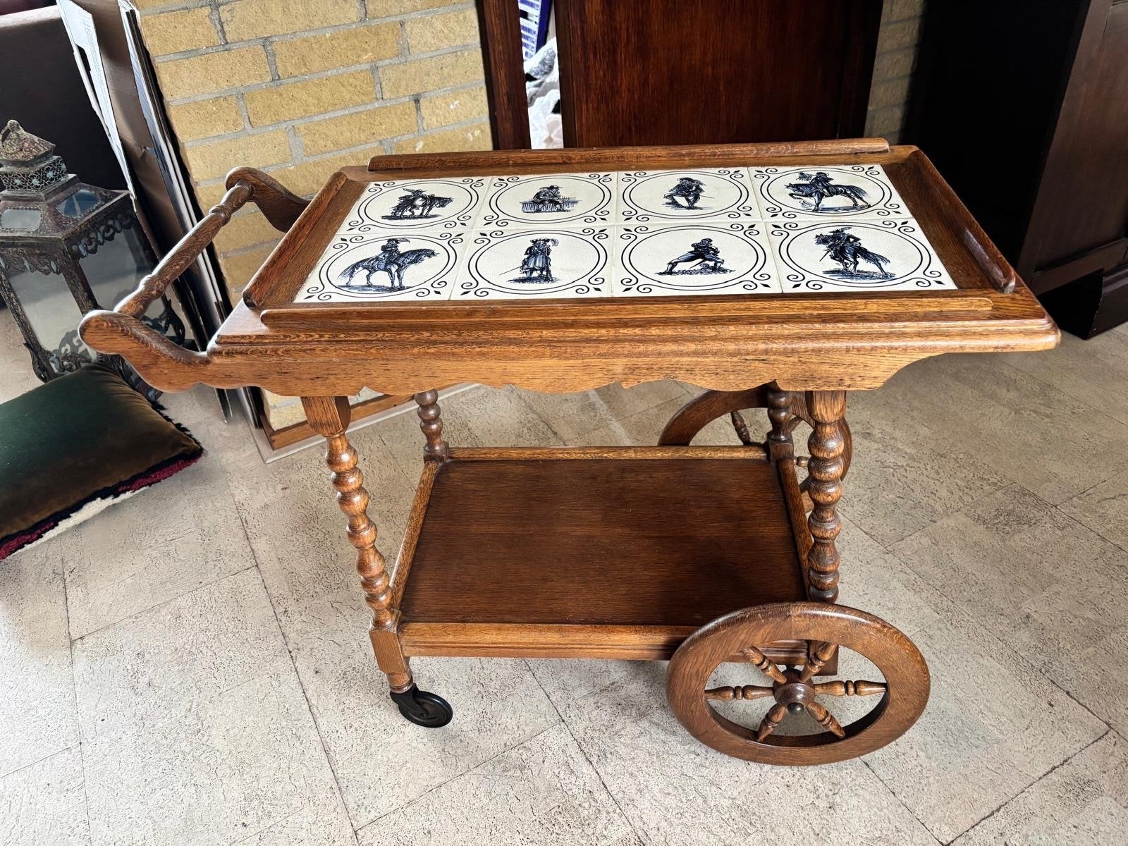 Antieke serveerwagen met Delfts blauwe tegels, Antiek en Kunst, Ophalen