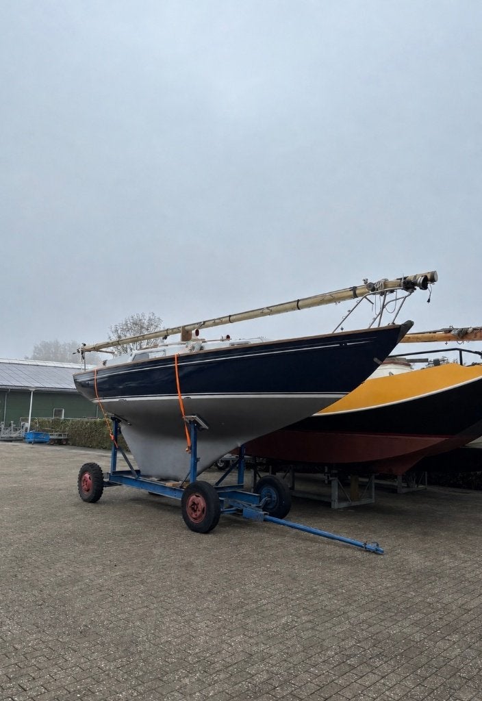 Robuuste boottrailer / transportkar met meesturende vooras, Watersport en Boten, Boottrailers, Ophalen, Gebruikt, 6 tot 9 meter