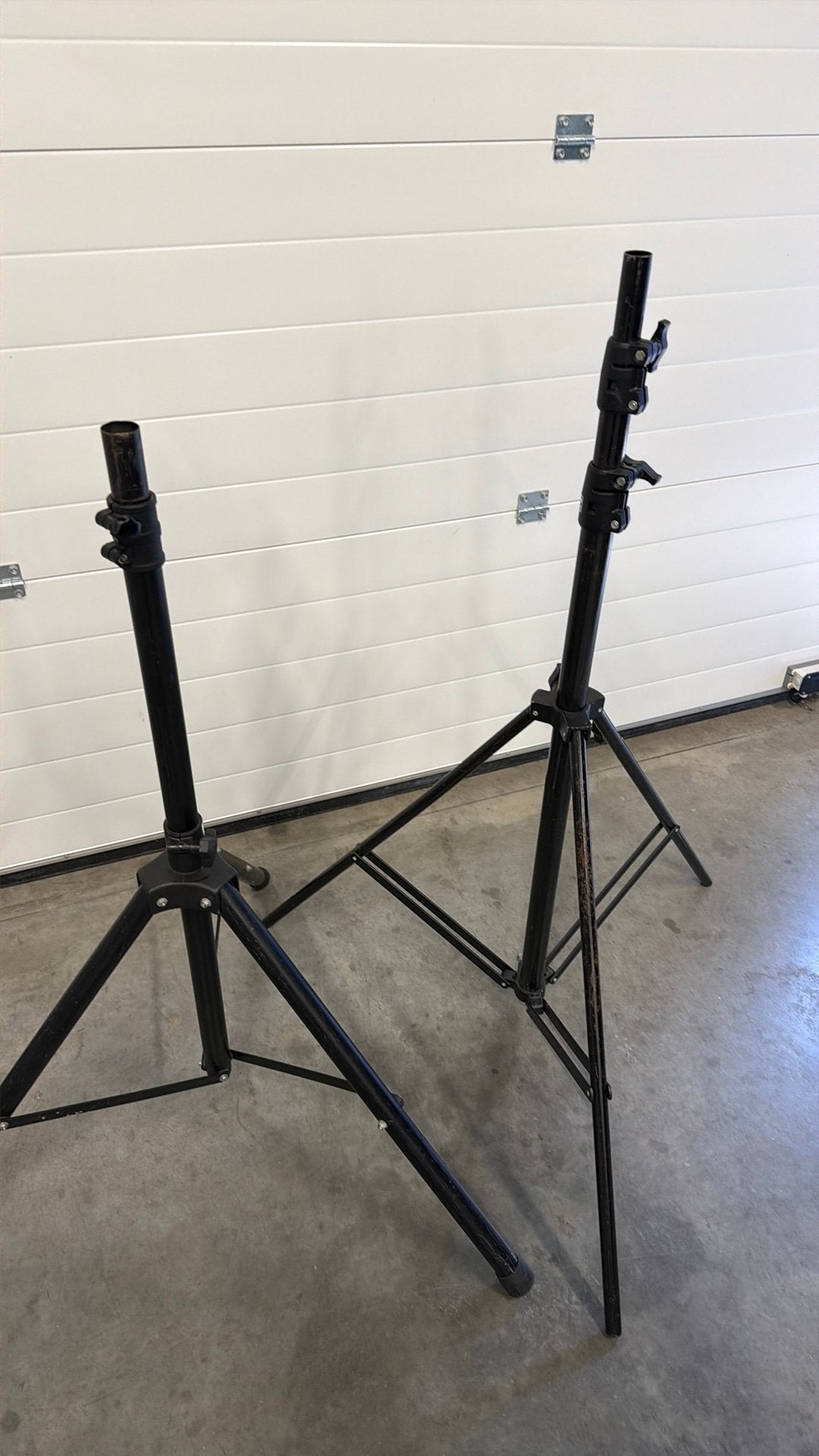 2x statief diverse, Muziek en Instrumenten, Standaards, Ophalen of Verzenden, Zo goed als nieuw