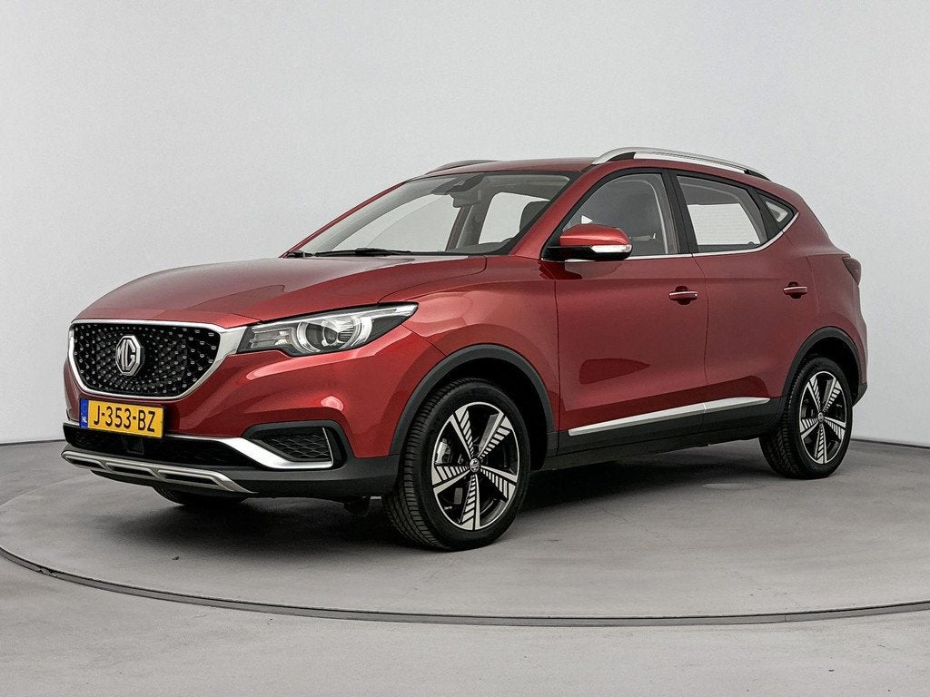 MG ZS EV Luxury 45 kWh | Navi | Leder | Panoramadak | Camera, Auto's, MG, Gebruikt, 143 pk, ZS, 1507 kg