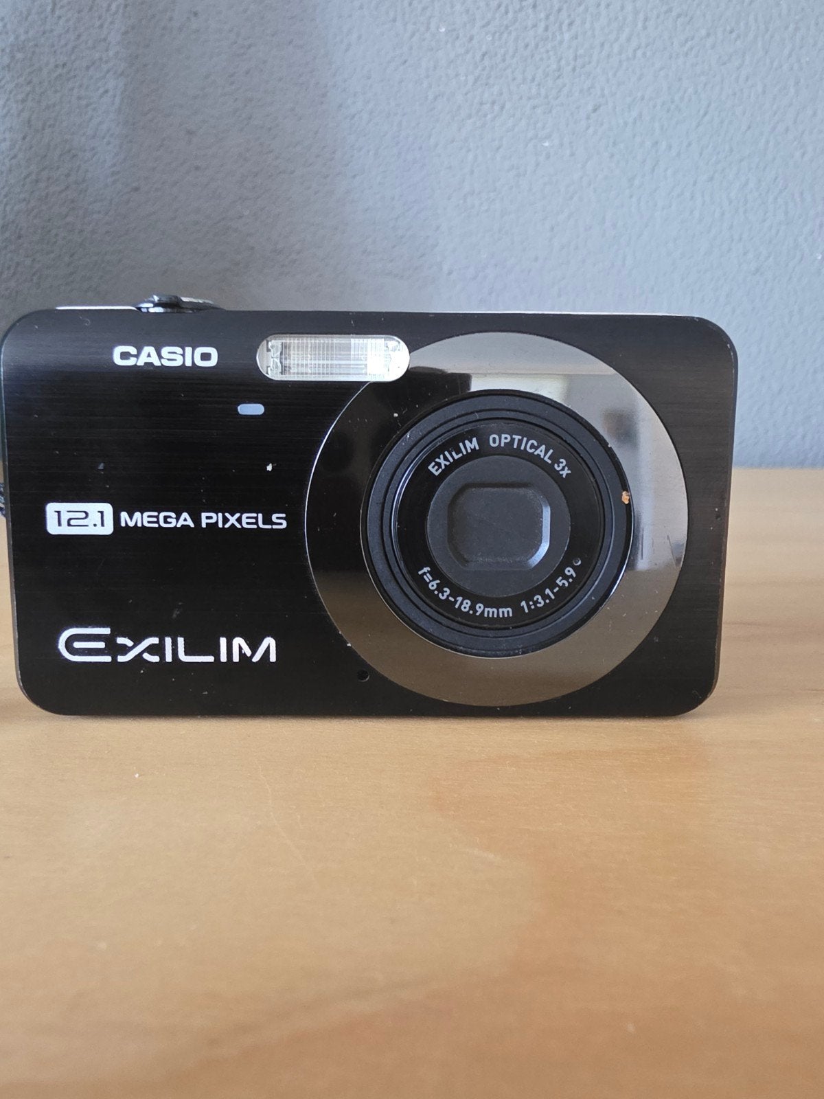 Casio Exilim EX-Z25 Compactcamera  12.1 MP, 3x Optische Zoom, Audio, Tv en Foto, Casio, Gebruikt, Oplader, Ophalen of Verzenden