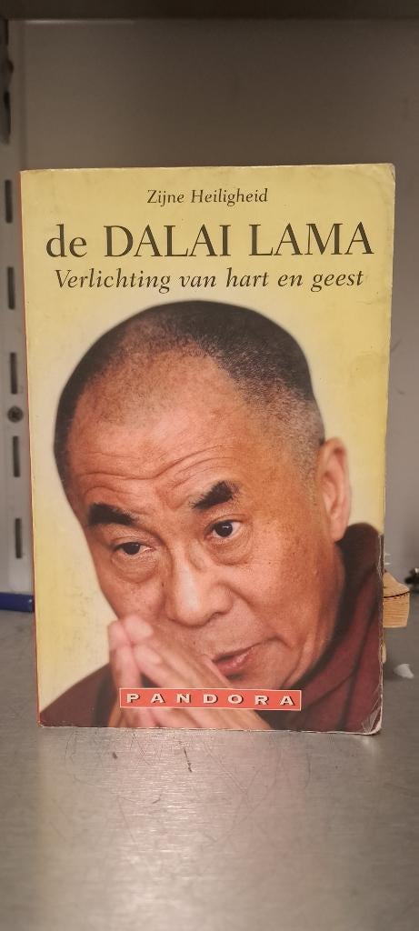De Dalai Lama (Z250-257), Ophalen of Verzenden, Gelezen