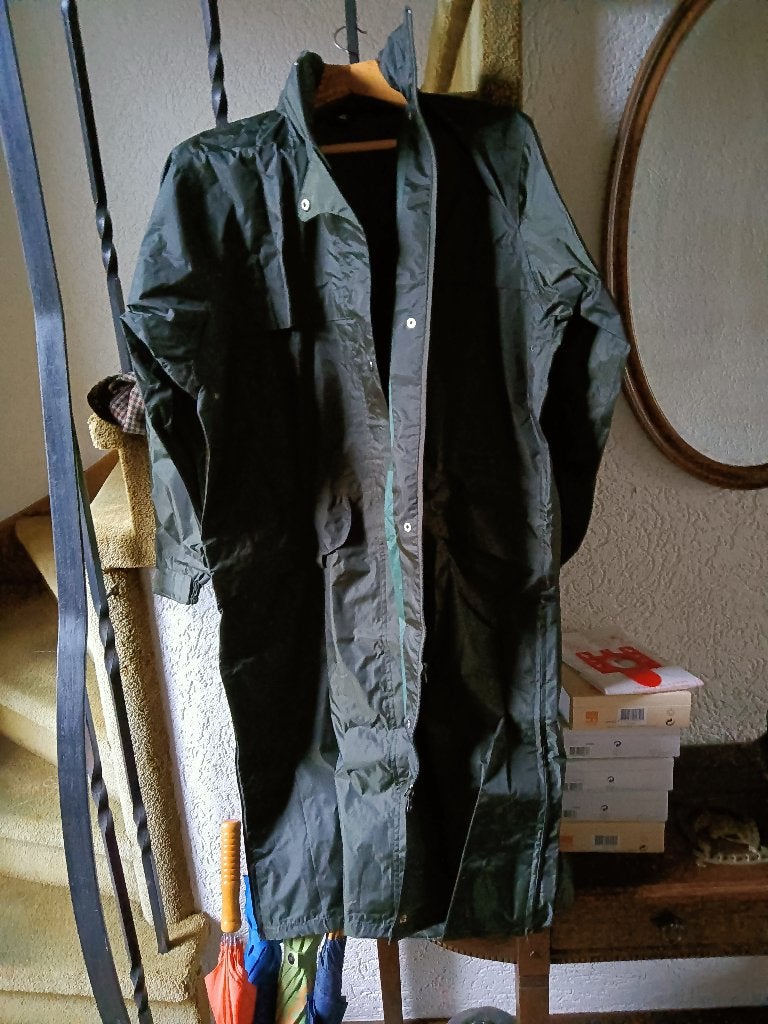Regenjas dames S, Caravans en Kamperen, Regenkleding, Ophalen of Verzenden, Gebruikt, Regenjas, Dames